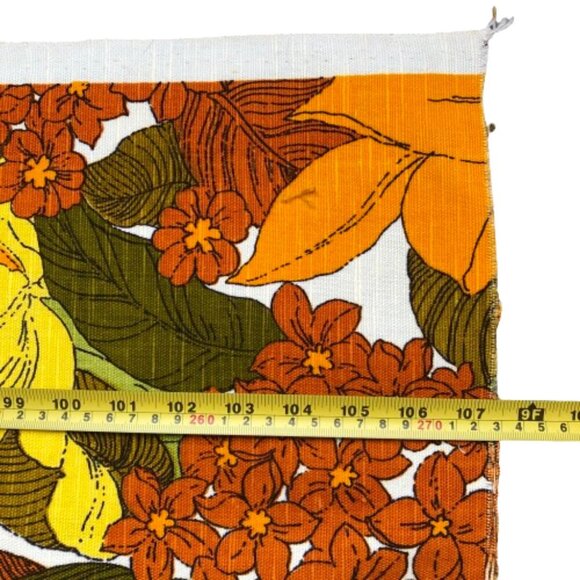 Vintage 70s retro floral large bold print 3 yards by 5th Avenue designs fabric - Picture 9 of 10